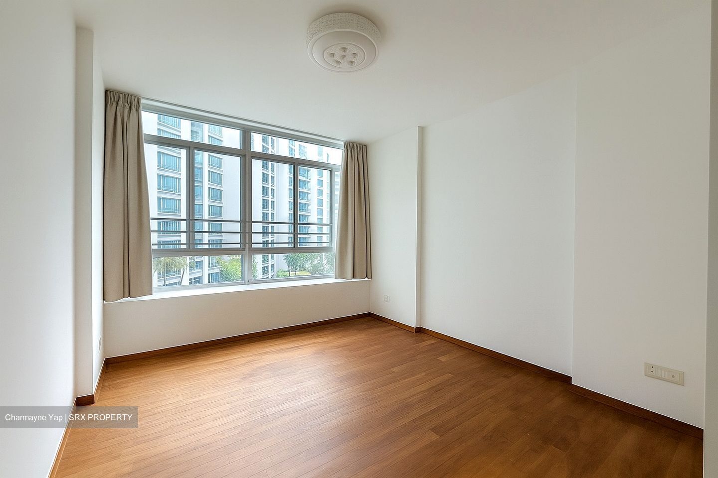 The Lakeshore (D22), Condominium #488217301